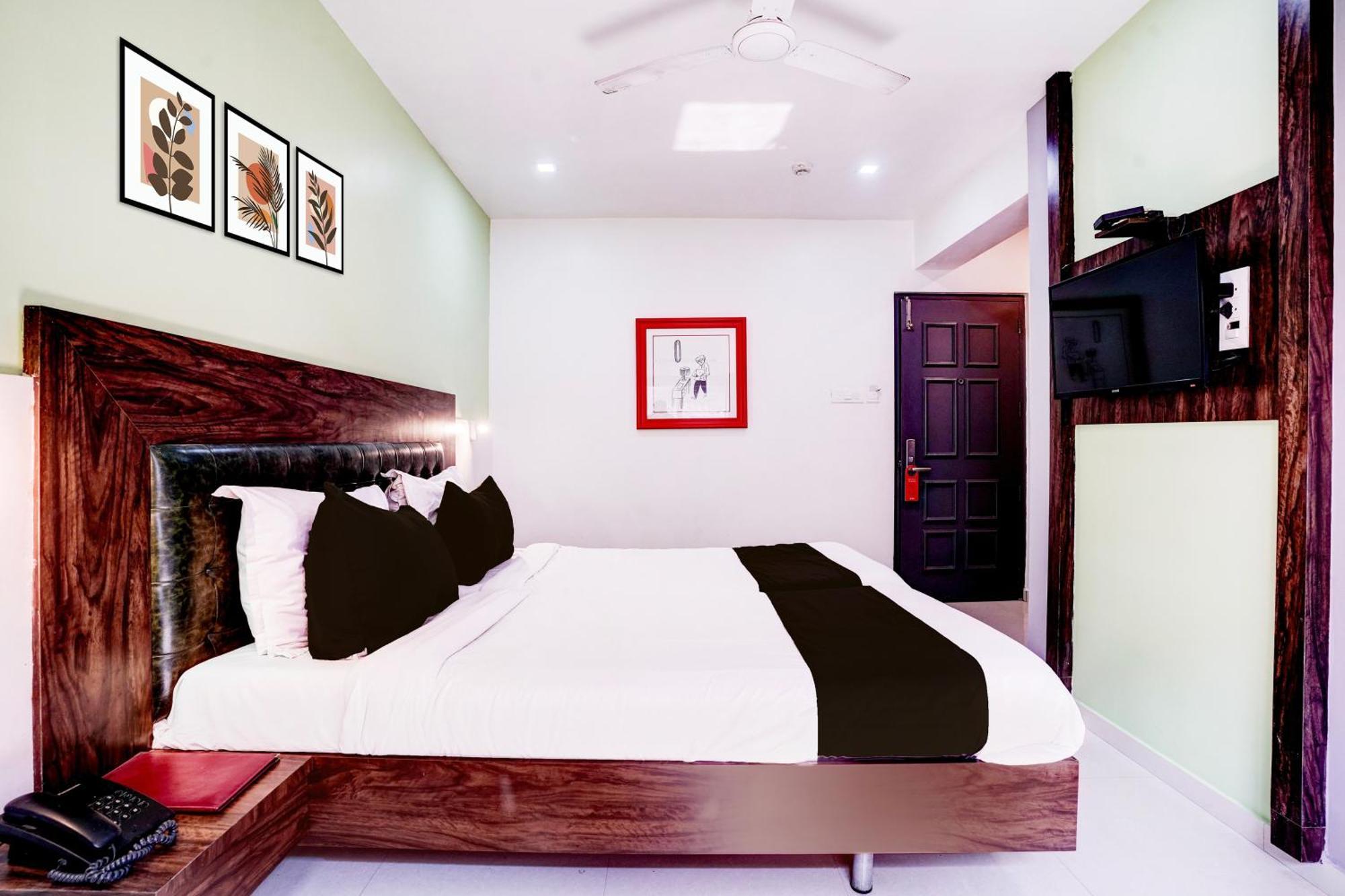 Townhouse Oak Kopar Khairane Navi Mumbai Formerly Ivy Hotel Luaran gambar