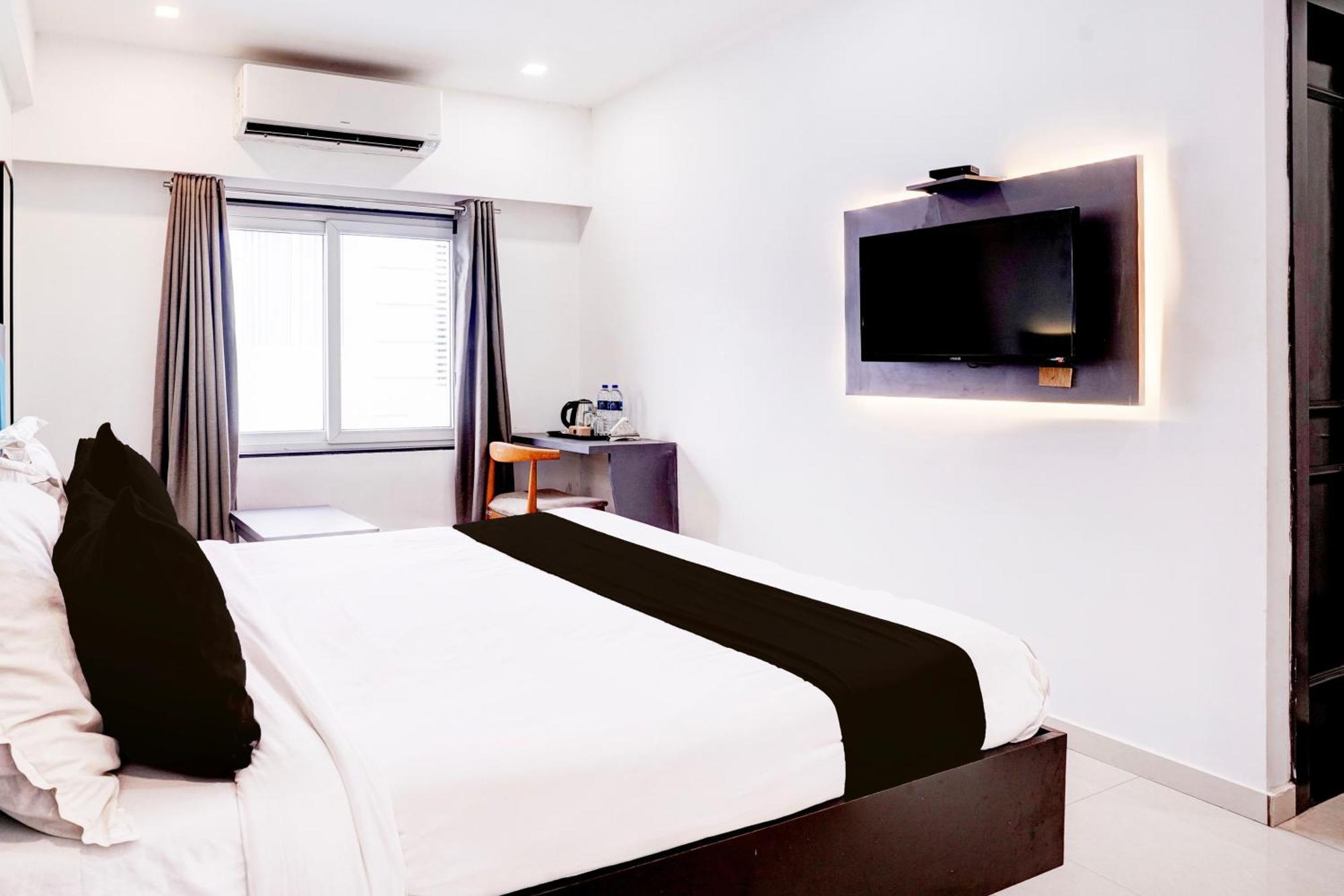 Townhouse Oak Kopar Khairane Navi Mumbai Formerly Ivy Hotel Luaran gambar