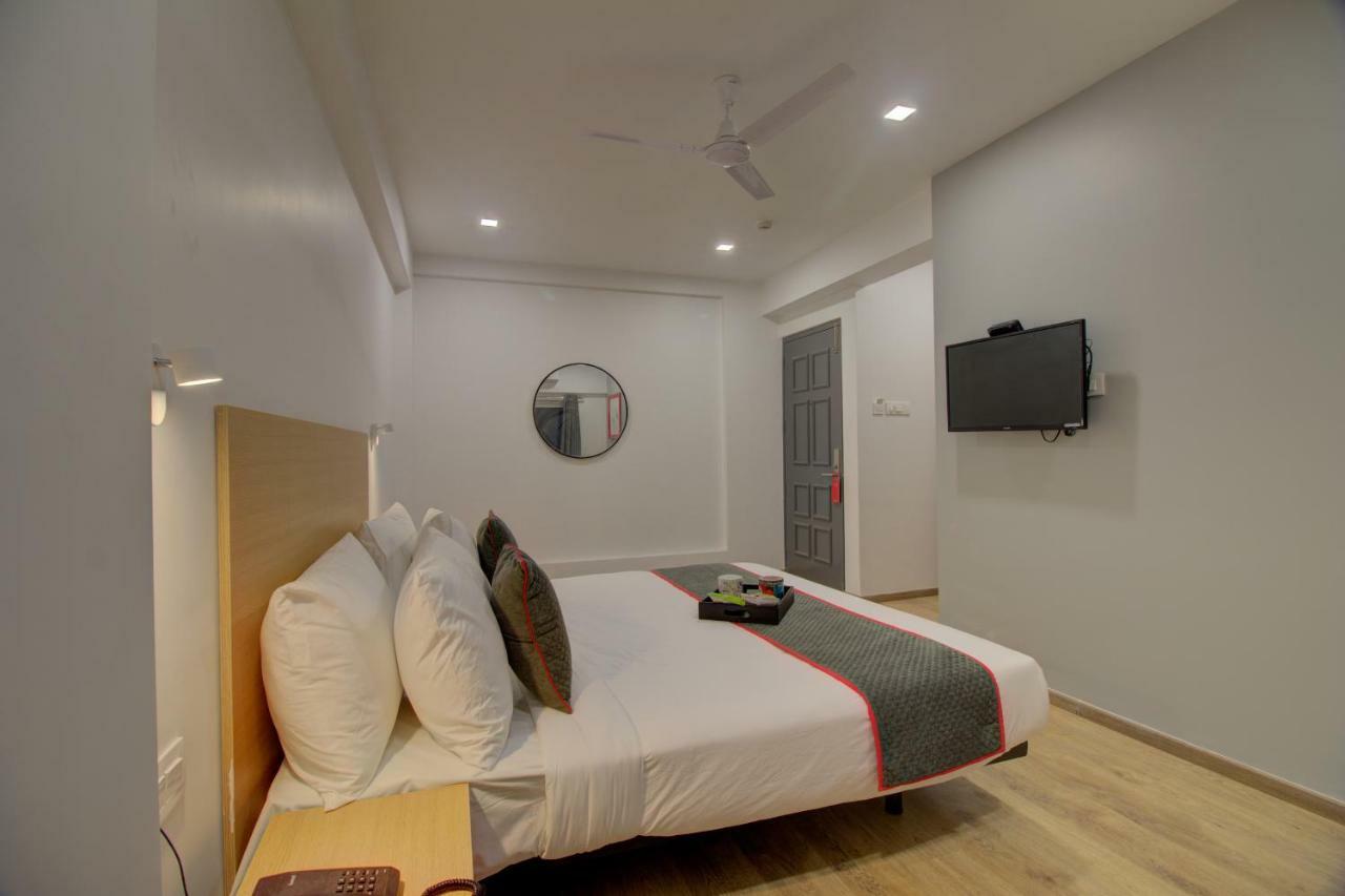 Townhouse Oak Kopar Khairane Navi Mumbai Formerly Ivy Hotel Luaran gambar